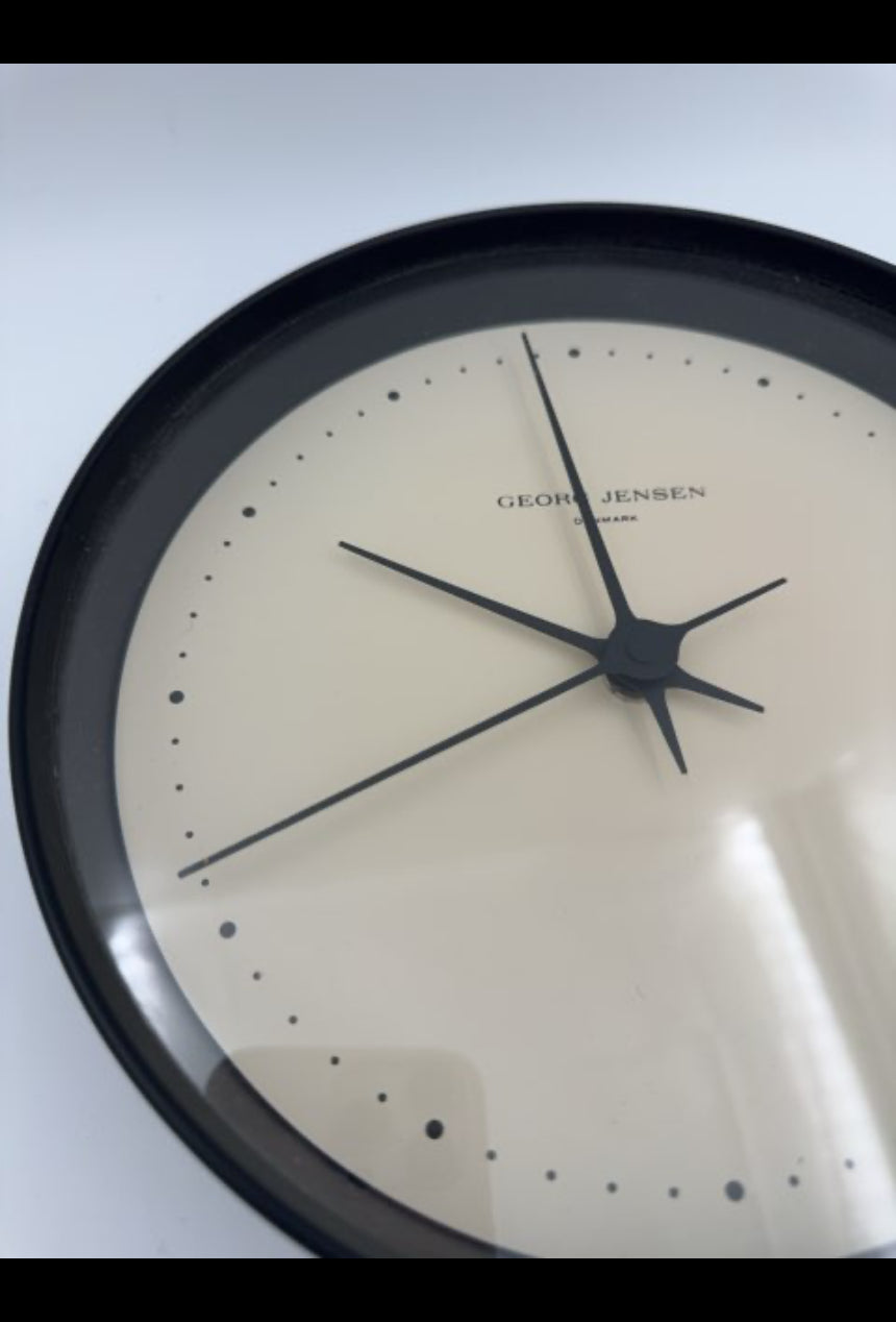 Georg Jensen væg ur